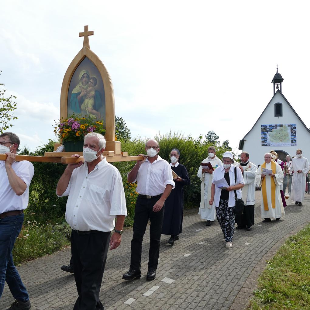 Fränkischer Marienweg Prozession